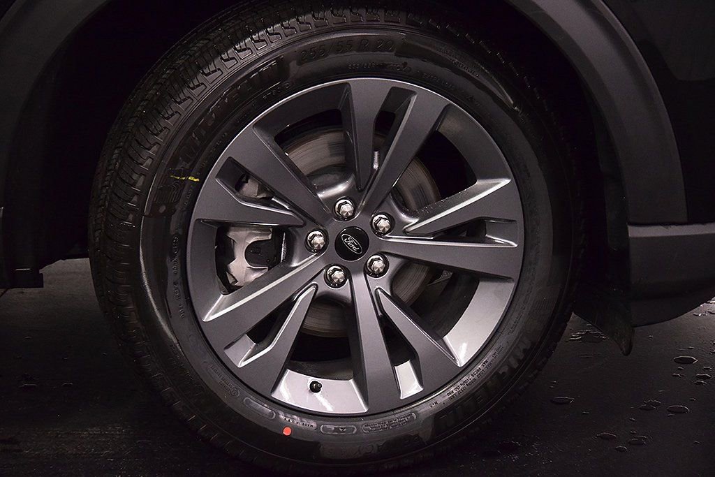 New 2026 Ford Explorer Active w/ Active Comfort Package image 10