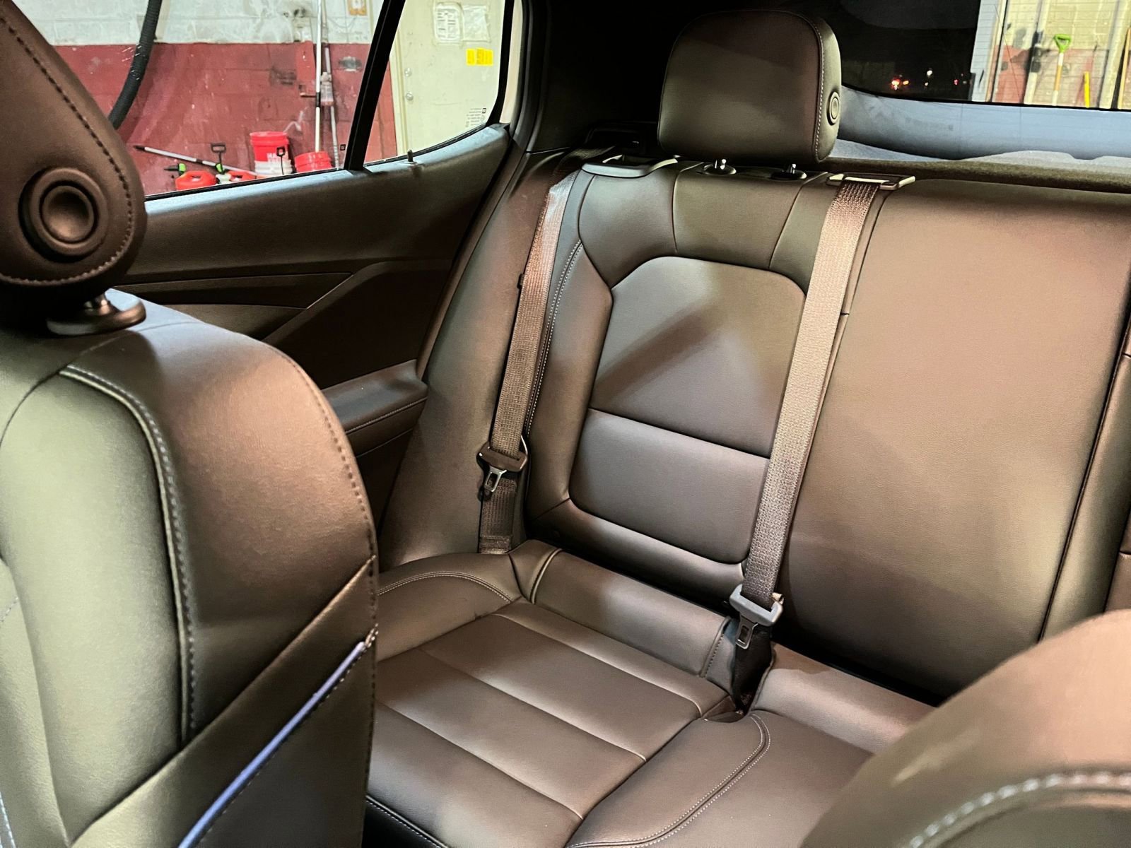 Used 2025 Buick Envista Sport Touring image 38