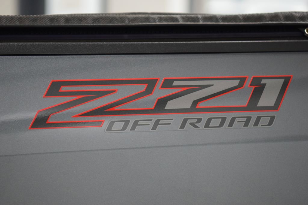 Used 2021 Chevrolet Colorado Z71 w/ Safety Package AWD/4WD image 28