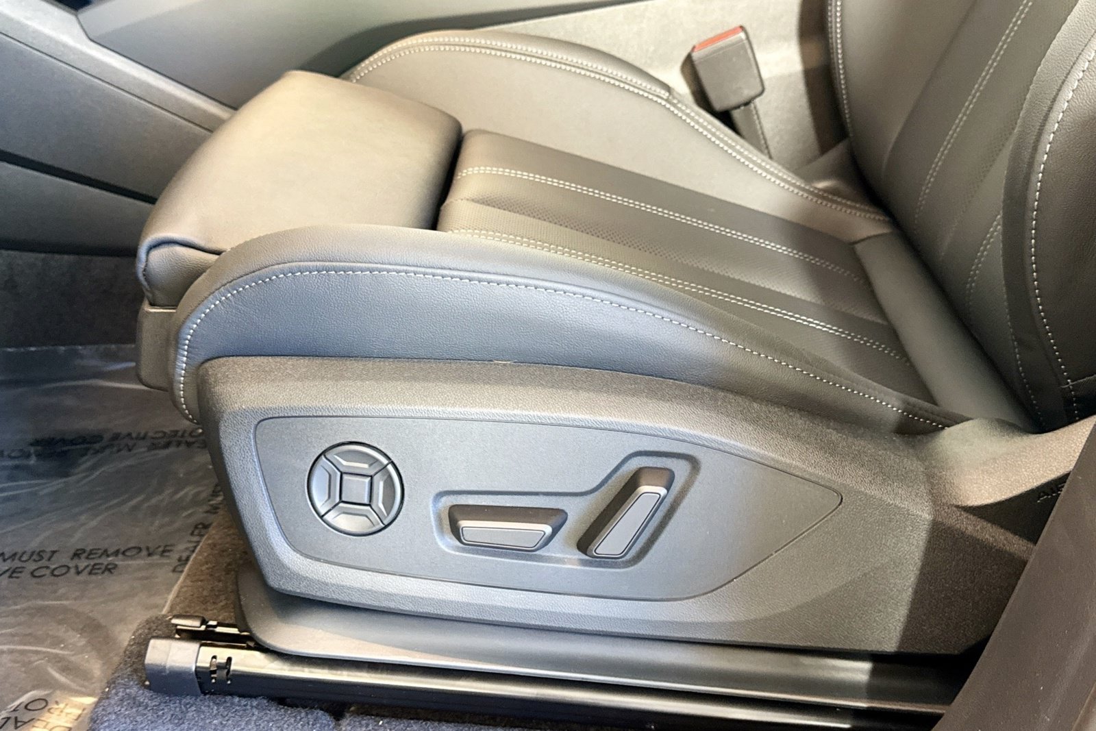New 2027 Audi Q6 e-tron Premium Plus AWD/4WD image 16