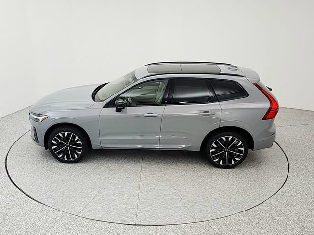 New 2026 Volvo XC60 B5 Ultra w/ Climate Package AWD/4WD image 36