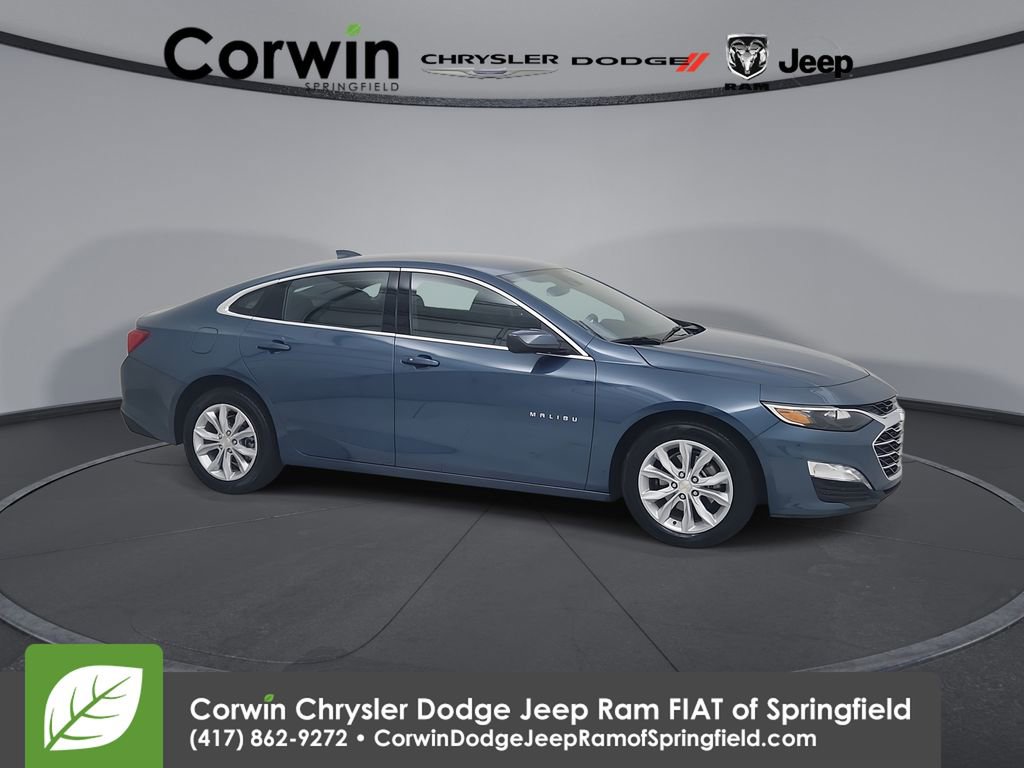 Used 2025 Chevrolet Malibu LT image 1