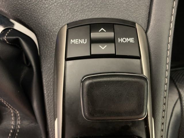 Used 2016 Lexus ES 350 w/ Luxury Package w/Wood Trim image 28