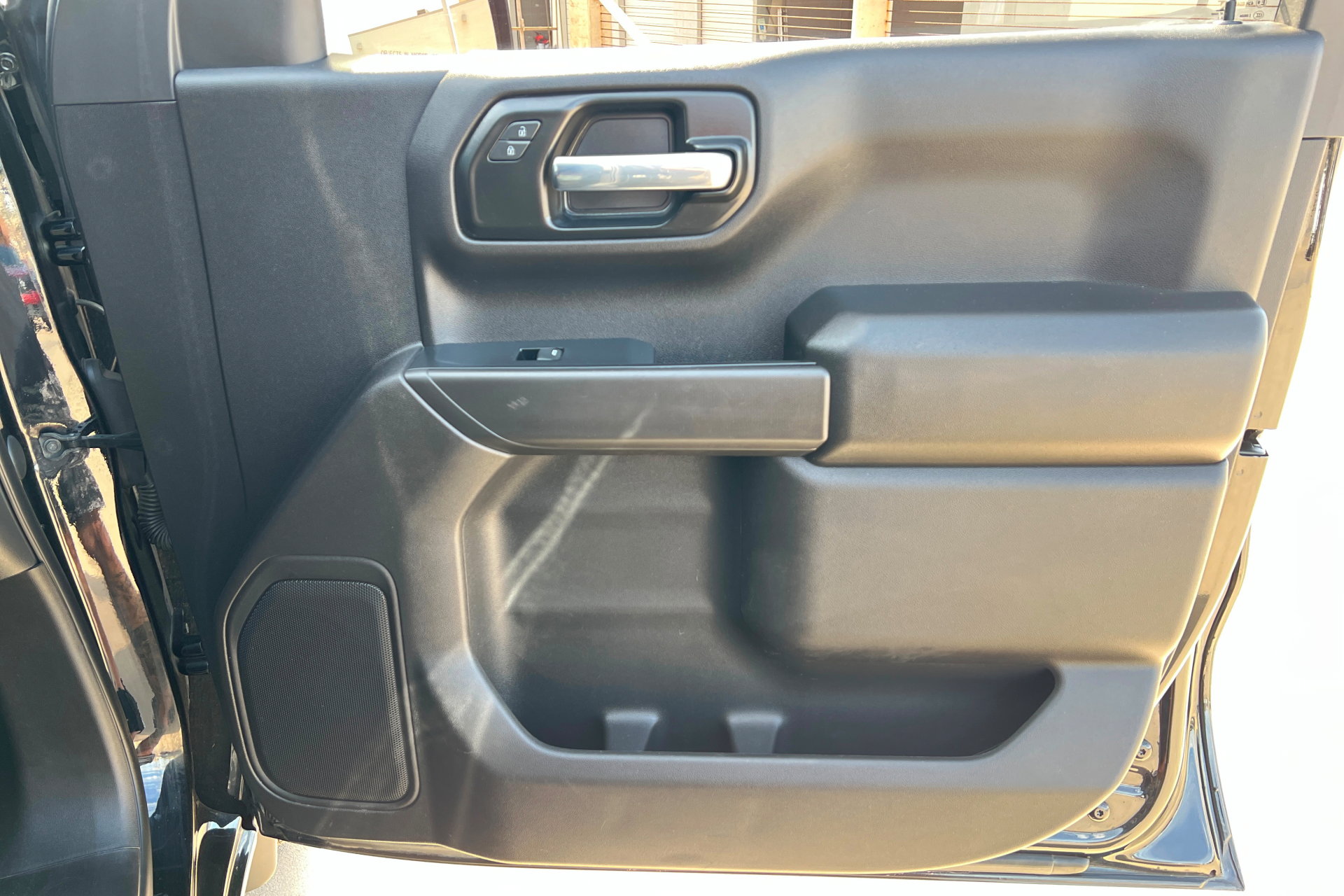 Used 2021 Chevrolet Silverado 1500 Custom AWD/4WD image 23