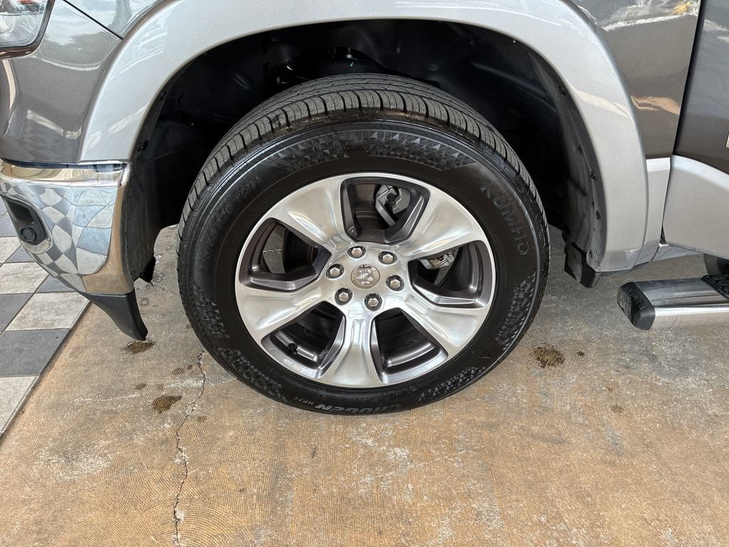 Used 2020 RAM 1500 Laramie AWD/4WD image 27