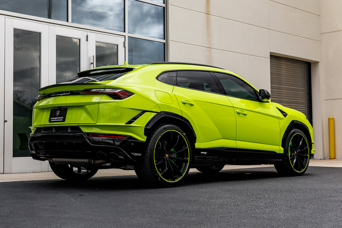 Used 2023 Lamborghini Urus S image 31