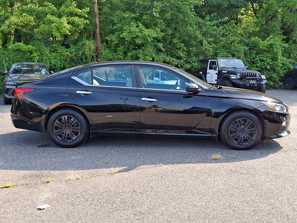Used 2019 Nissan Altima 2.5 S FWD image 6