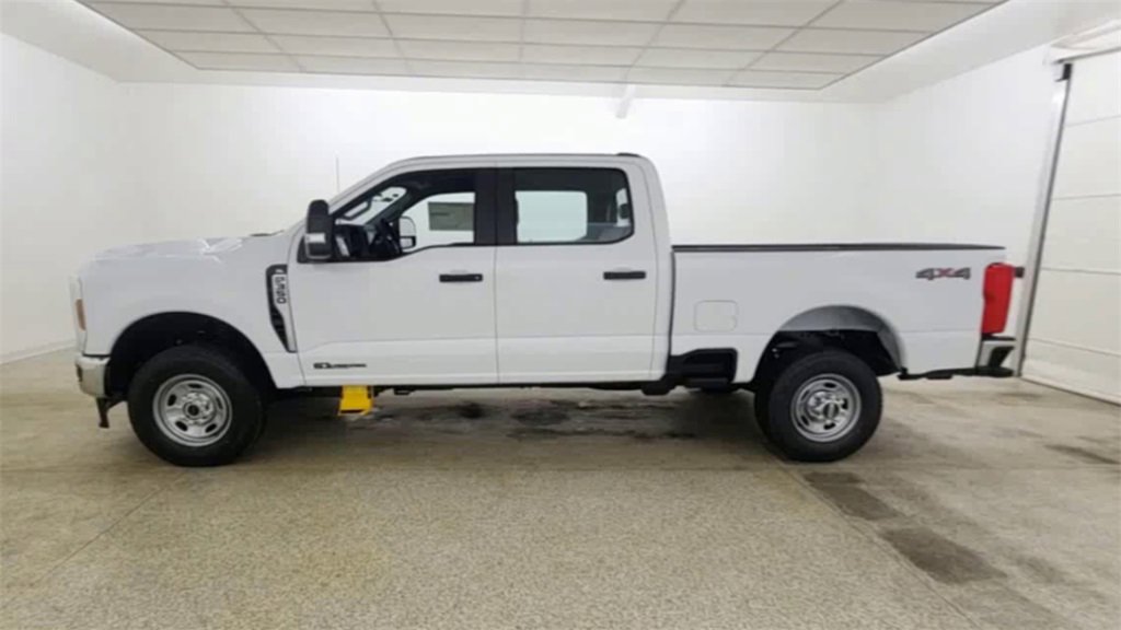 New 2025 Ford F350 XL w/ XL Chrome Package image 5