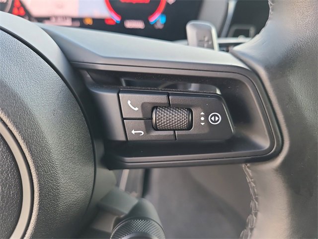 Used 2025 Porsche Panamera 4 w/ Premium Package image 27