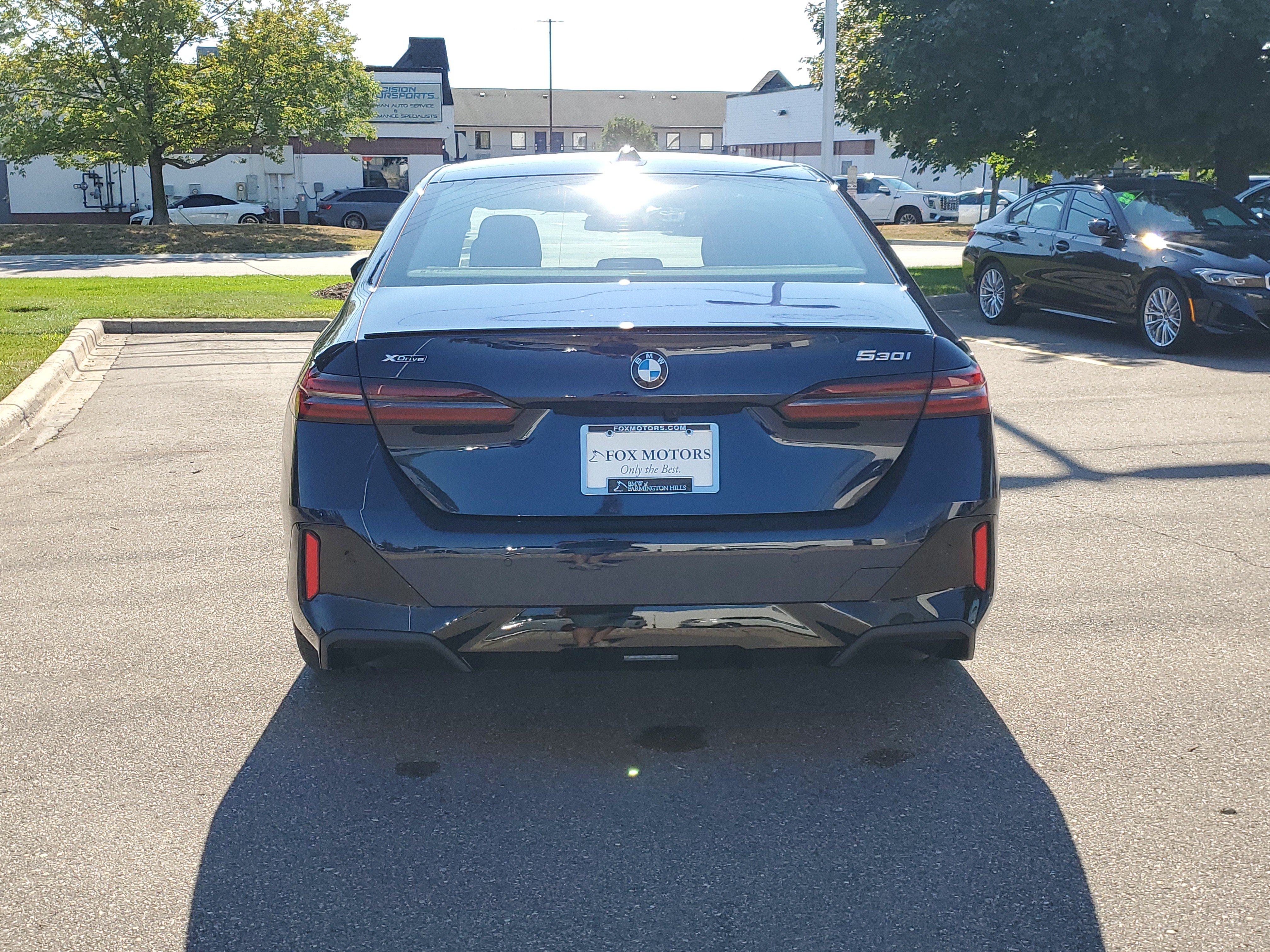 New 2027 BMW 530i xDrive w/ M Sport Package AWD/4WD image 4