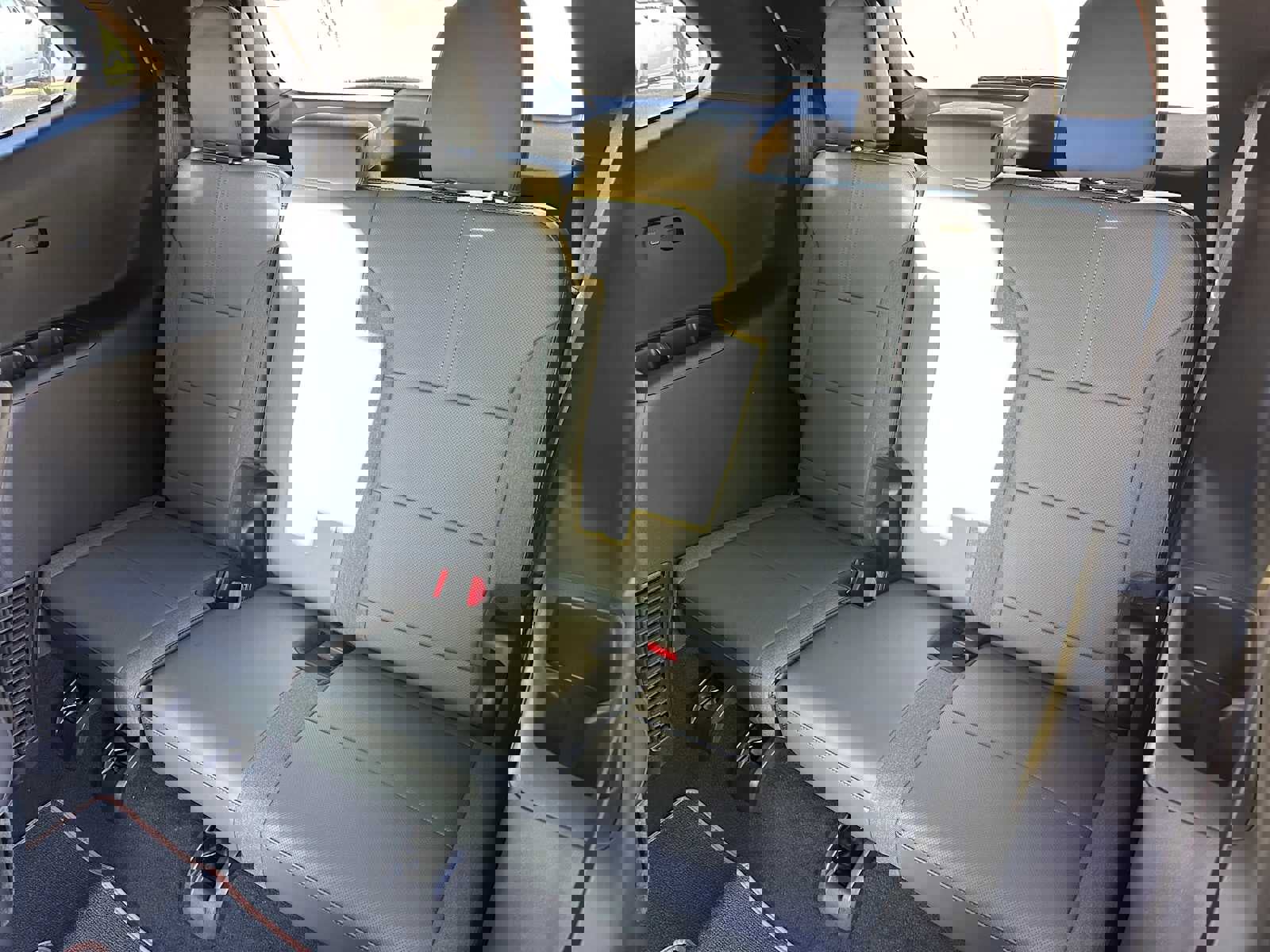 New 2026 GMC Acadia AT4 w/ LPO, Floor Liner Package image 16