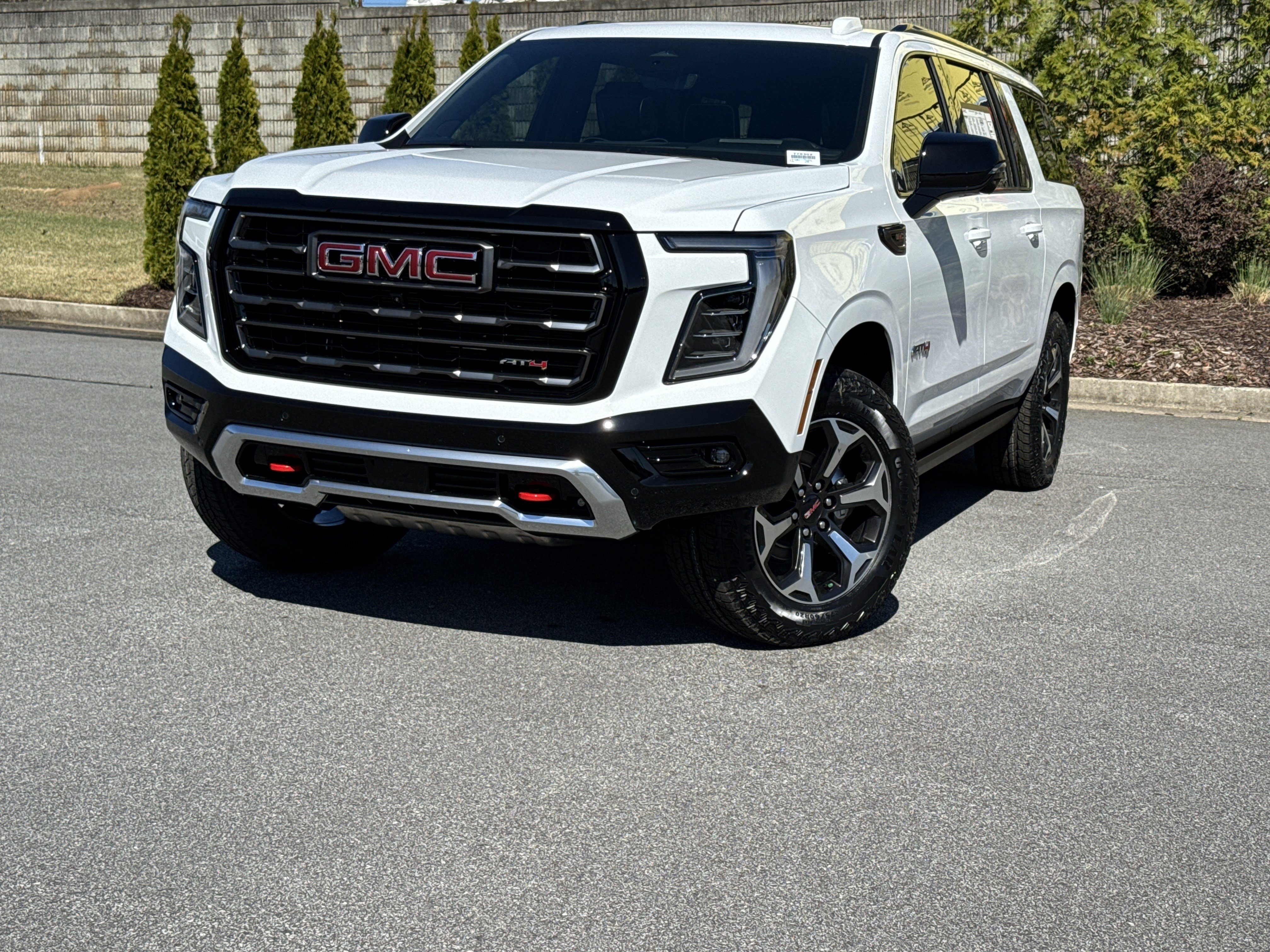 New 2026 GMC Yukon XL AT4 Ultimate AWD/4WD image 5