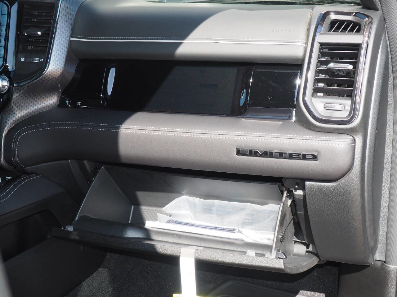 New 2026 RAM 1500 Limited image 15