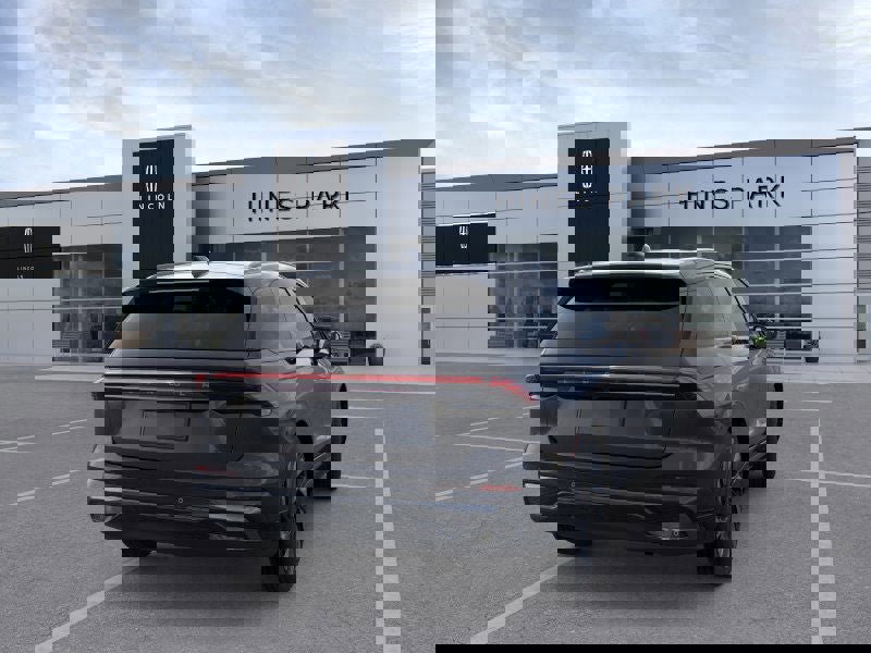 New 2026 Lincoln Nautilus Reserve w/ Jet Appearance Package image 8