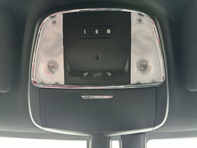 Used 2018 Dodge Durango GT w/ Blacktop Package image 19