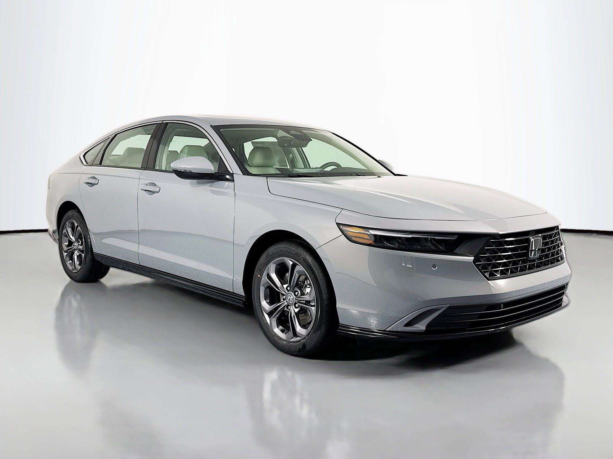 New 2026 Honda Accord EX-L image 3