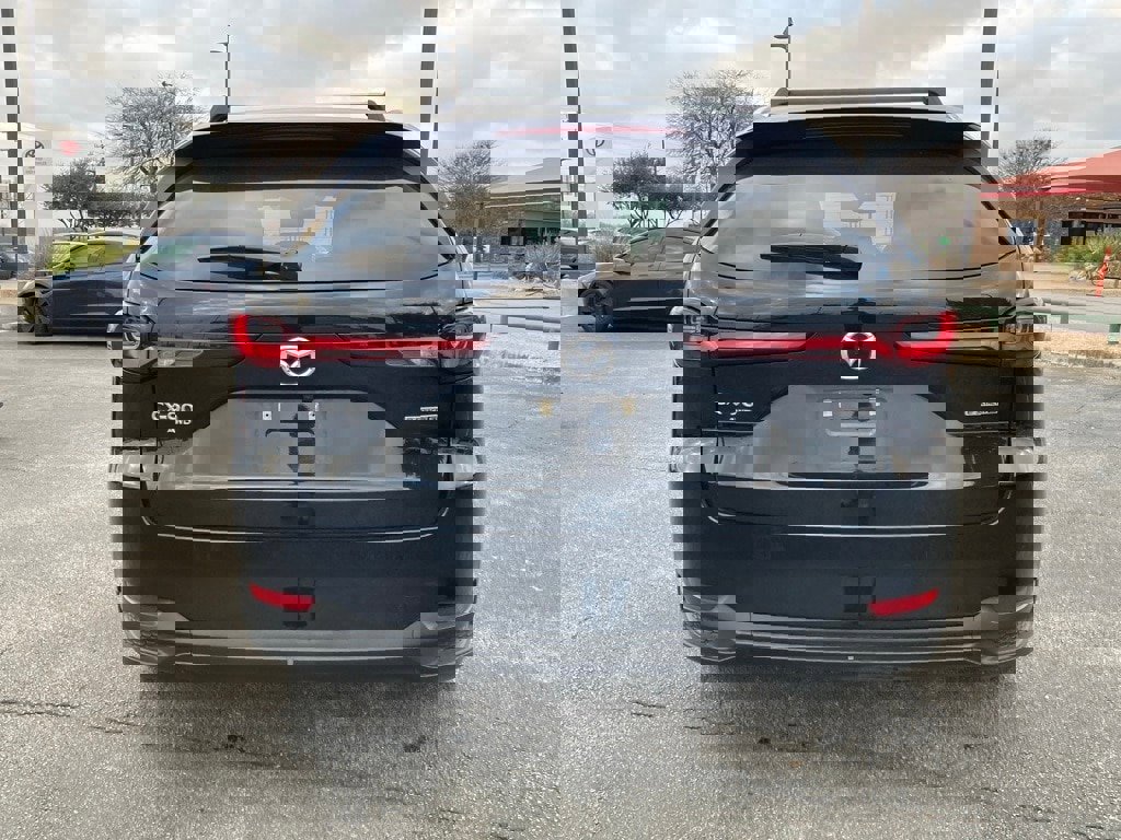 Used 2024 MAZDA CX-90 3.3 Turbo w/ Preferred Plus image 5