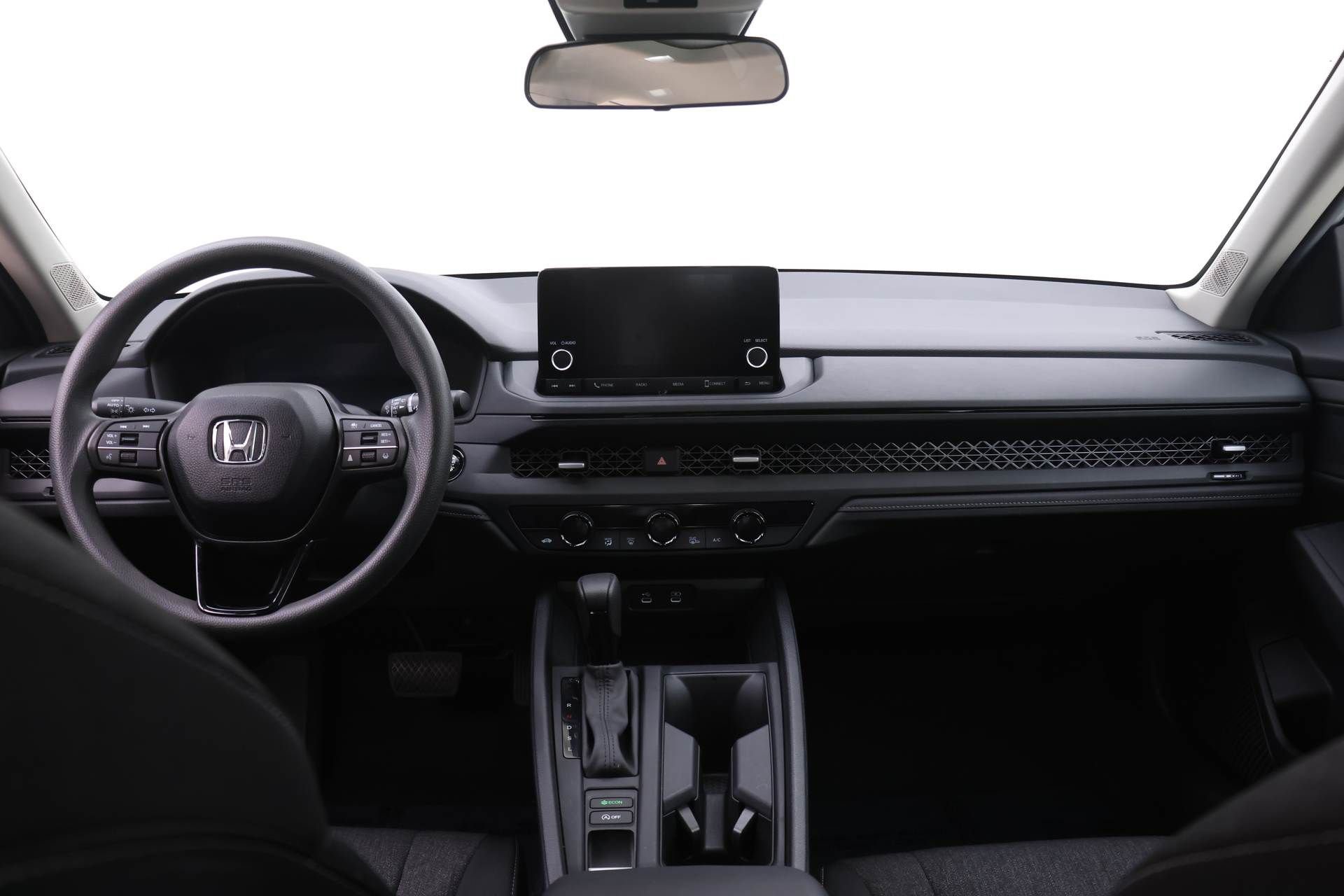 Certified 2025 Honda Accord SE image 5