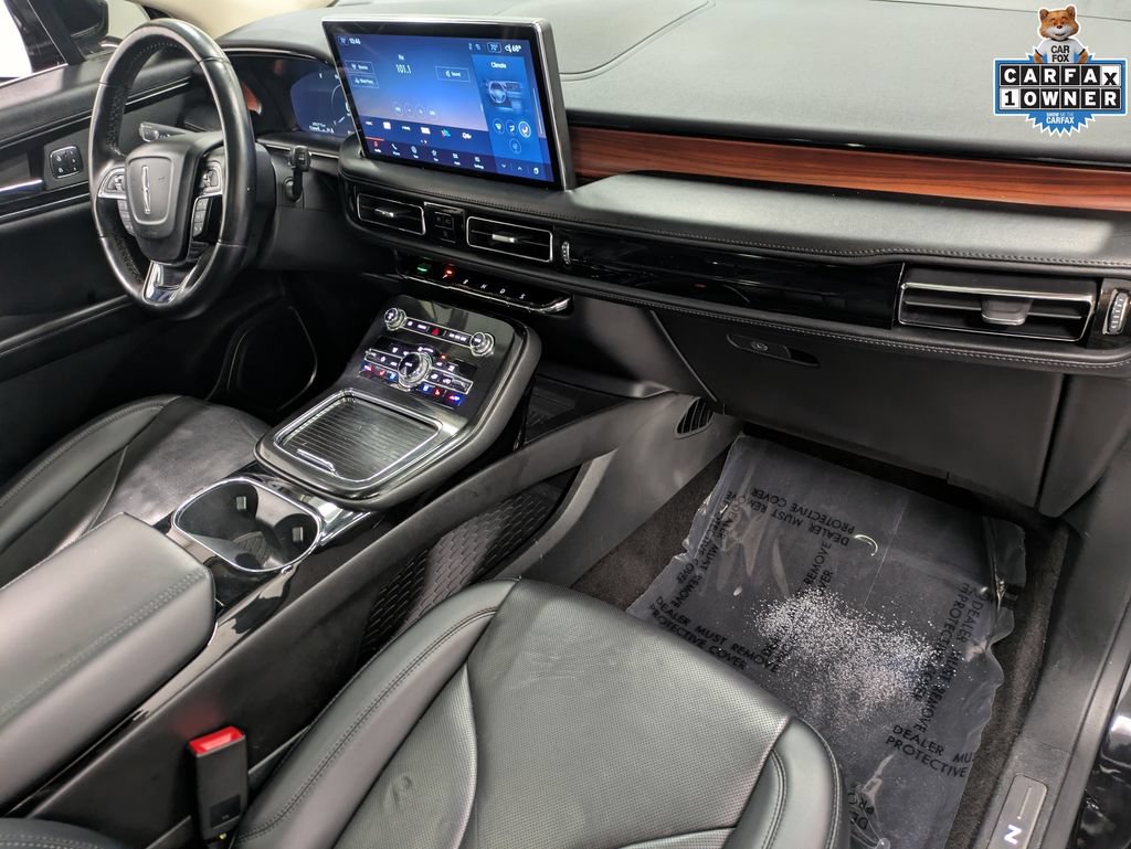 Used 2022 Lincoln Nautilus Reserve AWD/4WD image 32