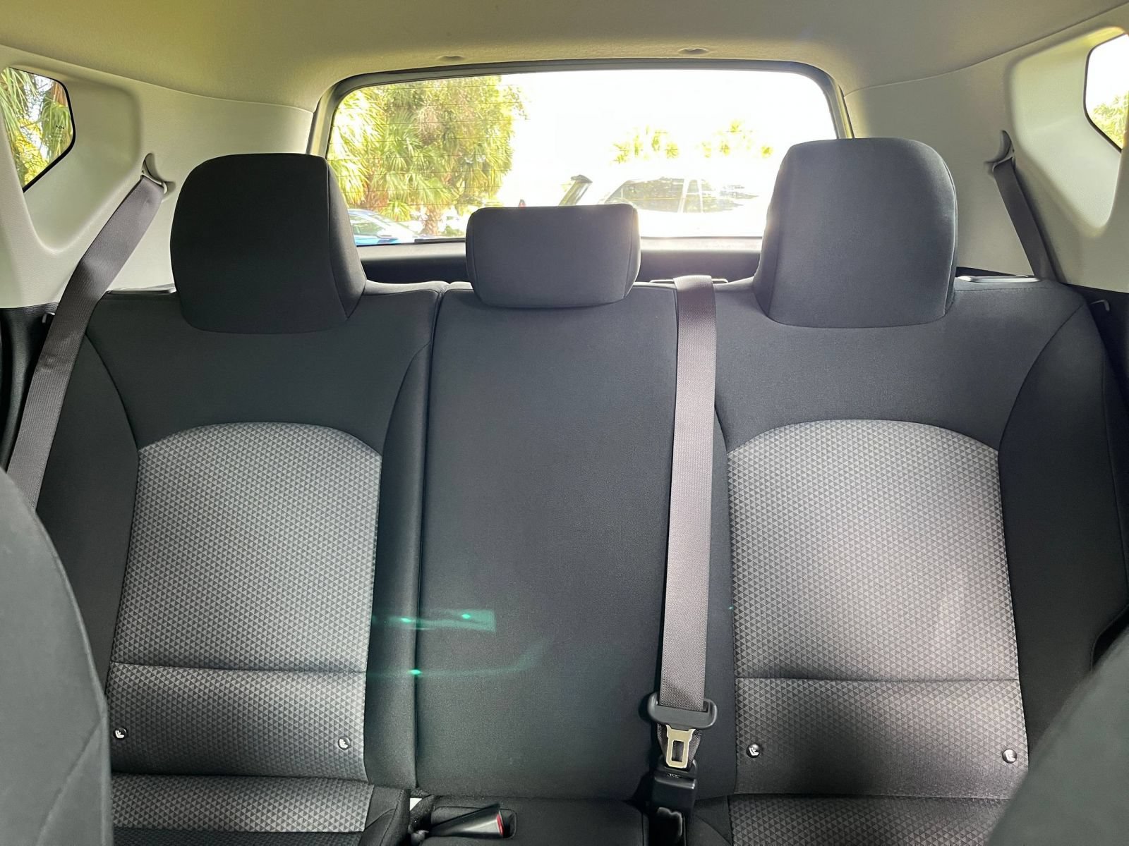 Used 2025 Kia Soul LX w/ LX Technology Package FWD image 35