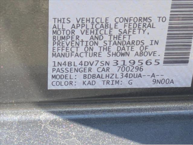 Used 2025 Nissan Altima 2.5 SV image 22