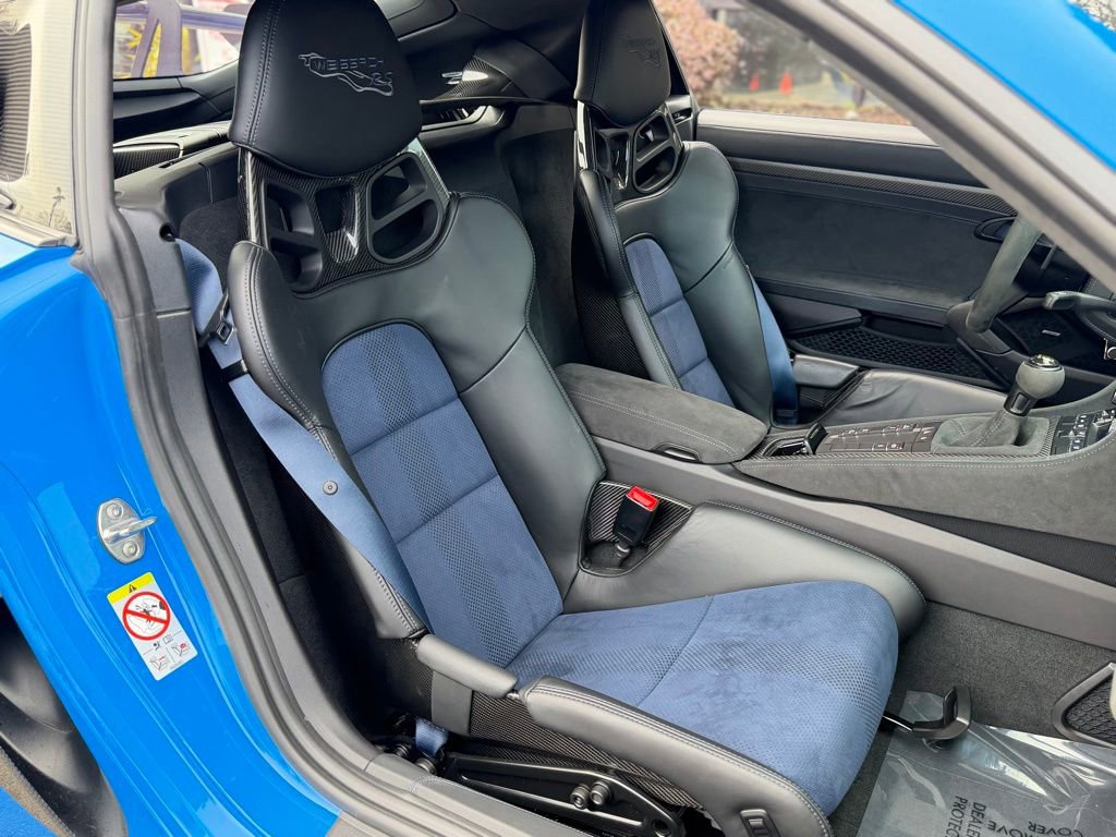 Used 2025 Porsche 718 Cayman GT4 RS w/ Weissach Package image 33