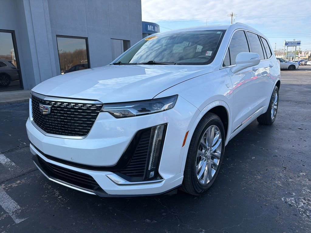 Used 2021 Cadillac XT6 Premium Luxury FWD image 1