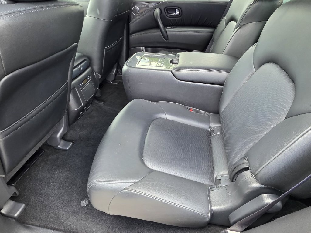 Used 2023 Nissan Armada SL w/ Midnight Edition Package AWD/4WD image 10