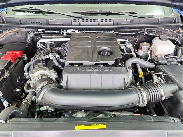 Used 2025 Nissan Frontier PRO-4X image 17