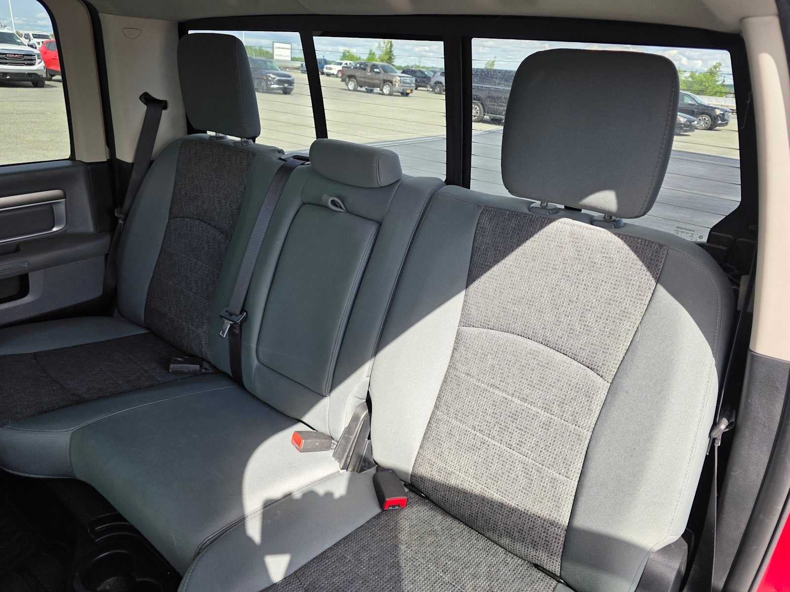 Used 2015 RAM 1500 Outdoorsman AWD/4WD image 16