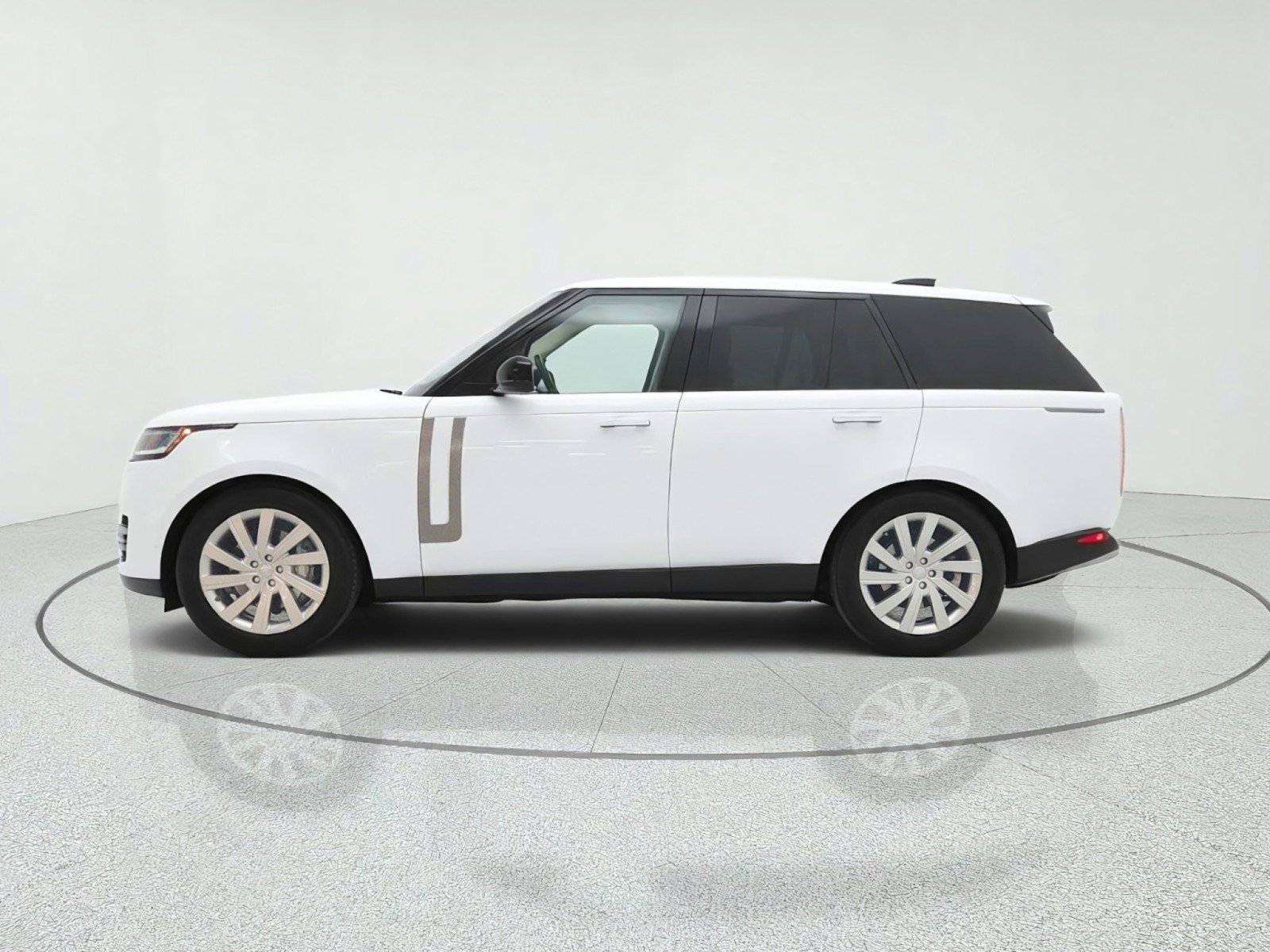 Used 2023 Land Rover Range Rover SE AWD/4WD image 8