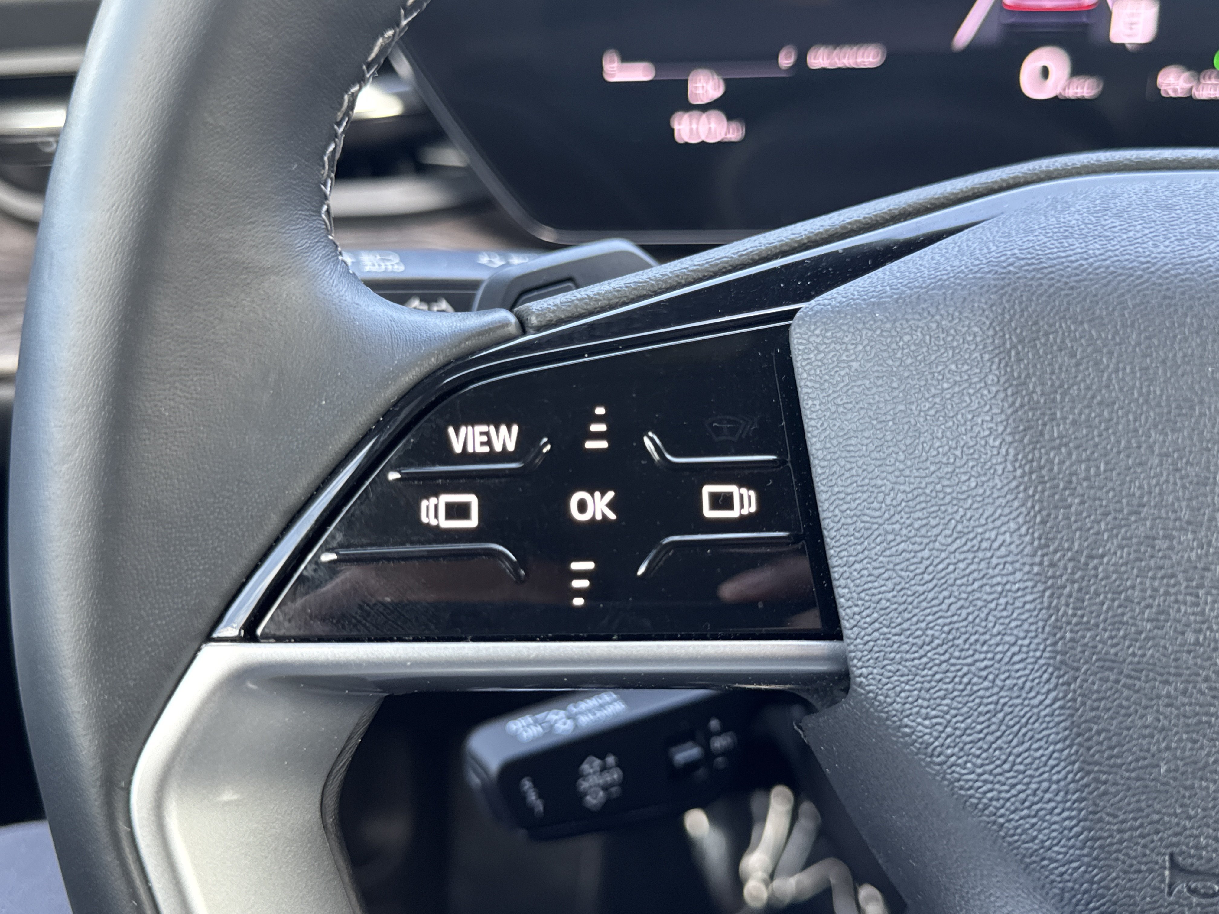 Certified 2025 Audi Q5 Premium w/ Convenience Package AWD/4WD image 32