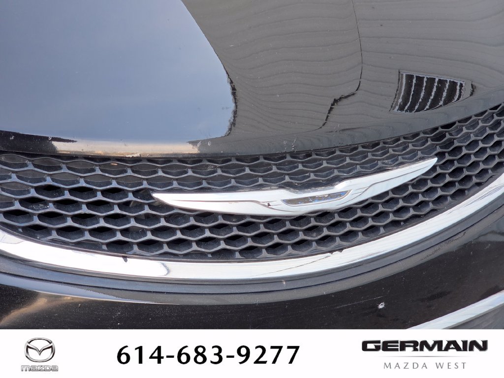 Used 2015 Chrysler 200 Limited w/ Convenience Group FWD image 14