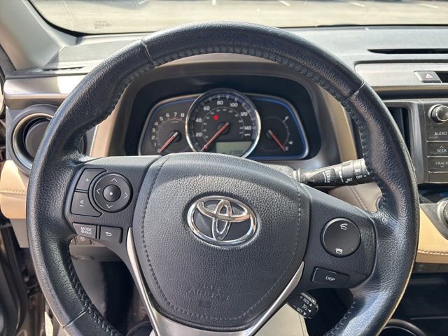 Used 2013 Toyota RAV4 Limited AWD/4WD image 15