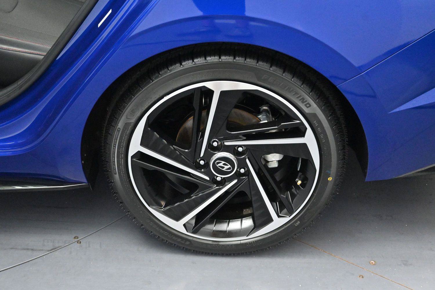 Used 2023 Hyundai Elantra N Line w/ Preferred Accessory Package FWD image 29