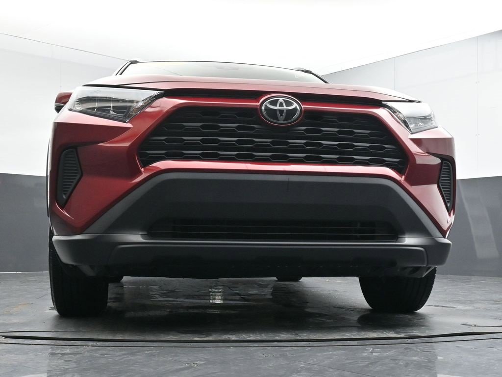 Used 2019 Toyota RAV4 LE w/ Carpet Mat Package image 36