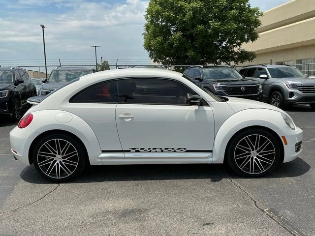 Used 2012 Volkswagen Beetle Turbo FWD image 2