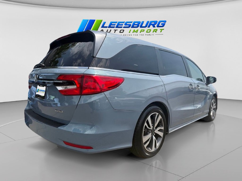 Used 2023 Honda Odyssey Touring image 3
