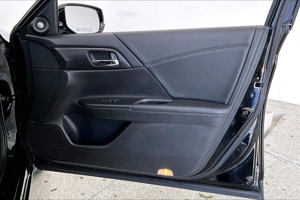 Used 2014 Honda Accord EX-L image 23