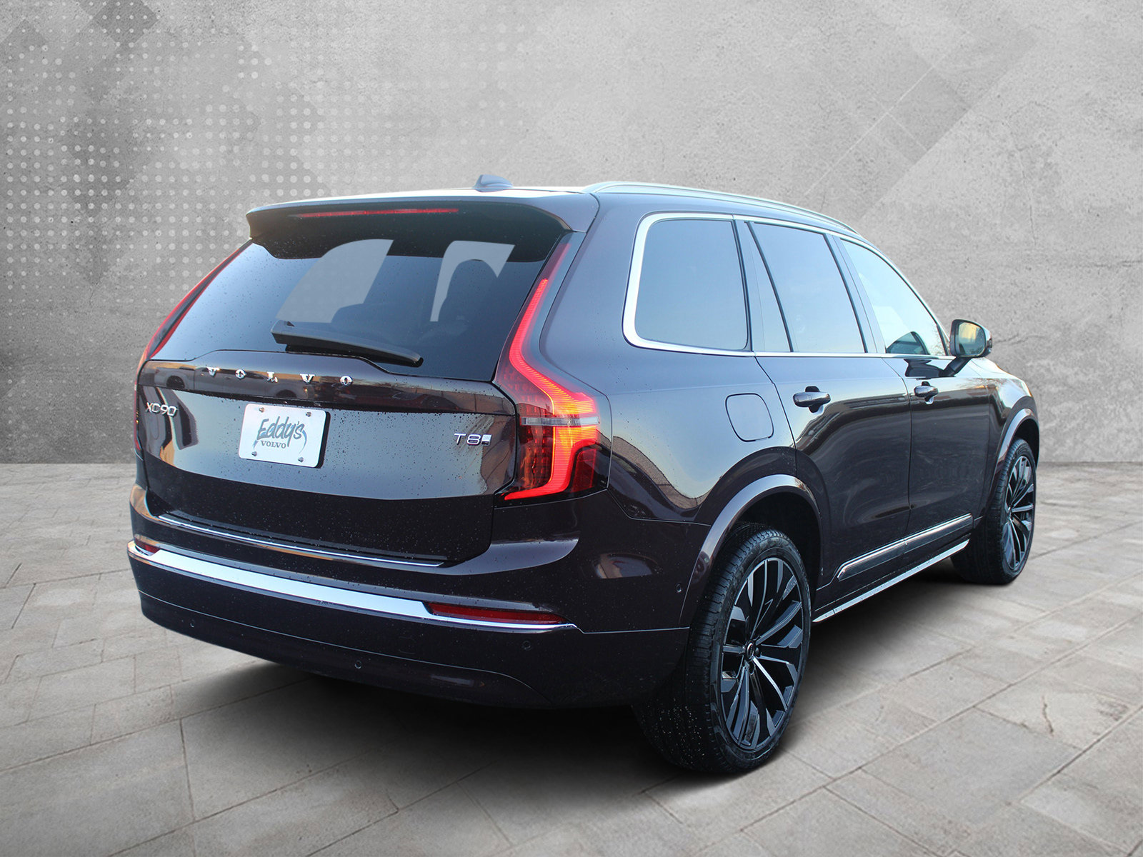 New 2026 Volvo XC90 T8 Ultra w/ Protection Package Premier AWD/4WD image 3