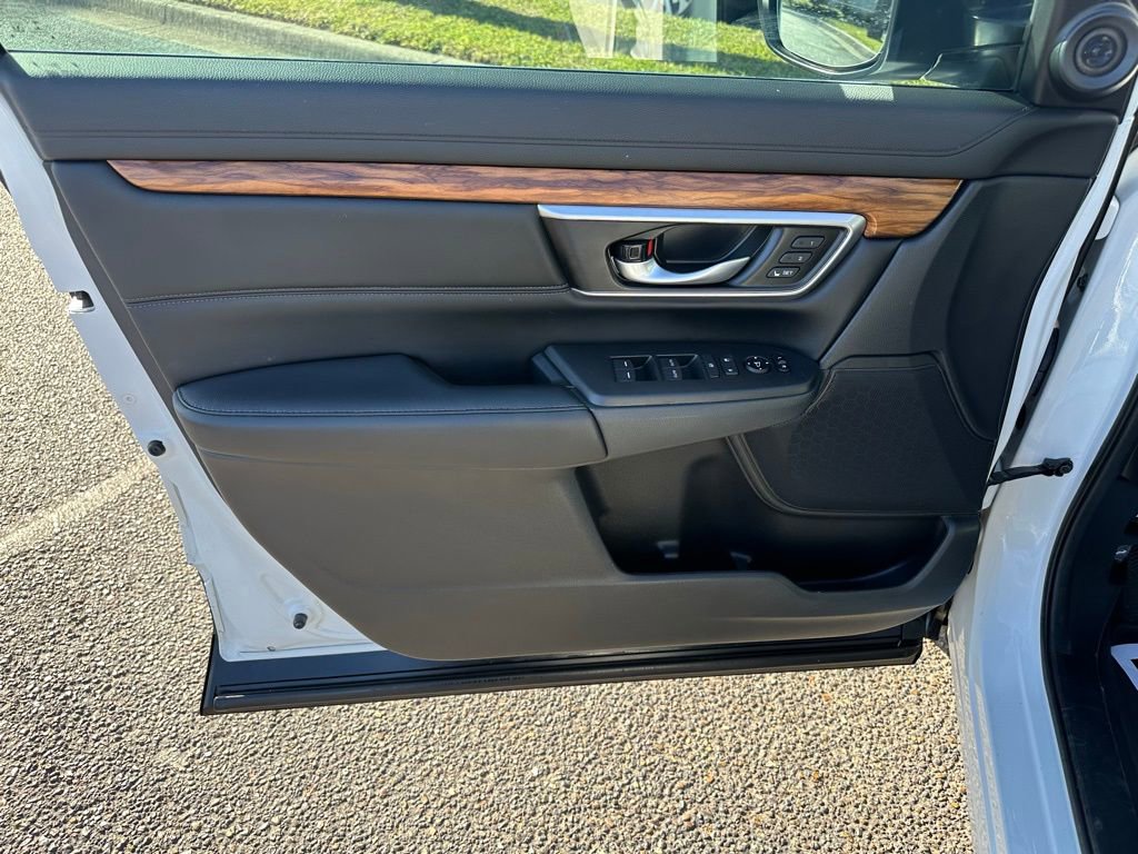 Used 2021 Honda CR-V Touring image 10