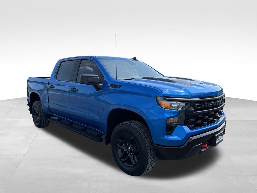 Used 2022 Chevrolet Silverado 1500 Custom Trail Boss AWD/4WD image 22