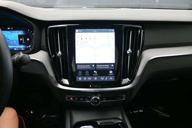 Used 2024 Volvo S60 B5 Plus w/ Climate Package FWD image 14