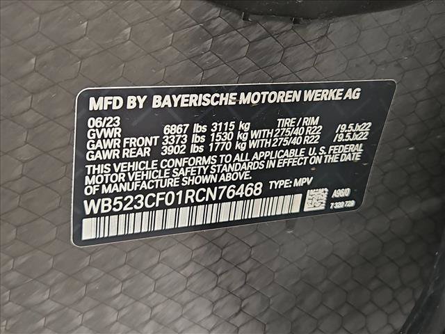 Used 2024 BMW iX xDrive50 w/ Premium Package AWD/4WD image 25