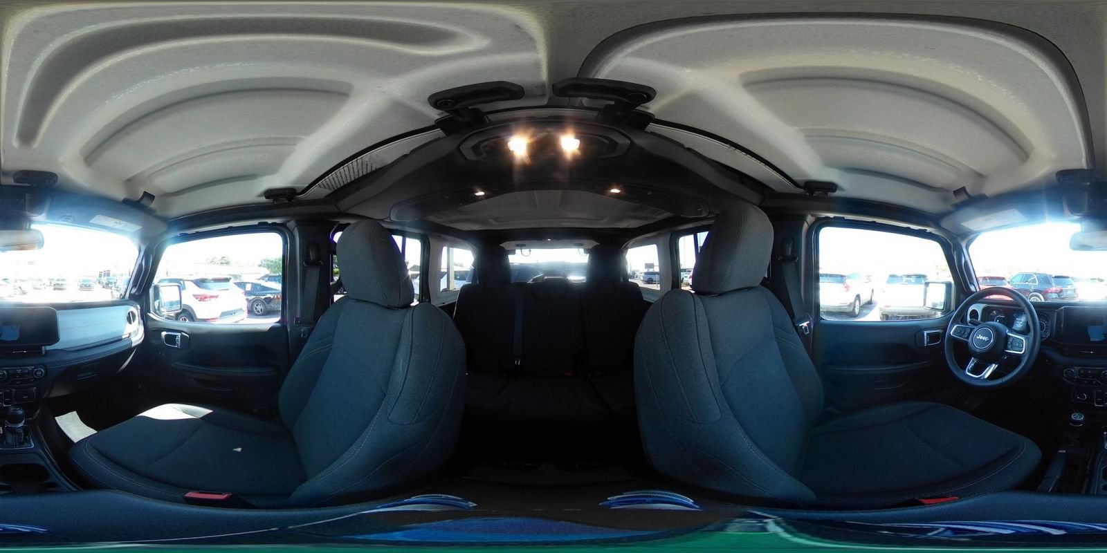 Used 2025 Jeep Wrangler Unlimited Sahara AWD/4WD image 41