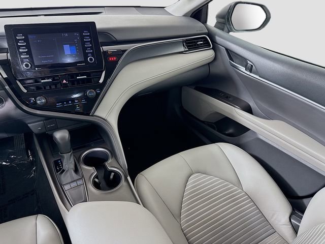Certified 2023 Toyota Camry SE w/ Convenience Package image 24