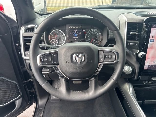 Used 2025 RAM 1500 Laramie AWD/4WD image 11