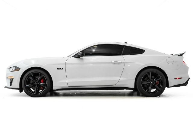 Used 2021 Ford Mustang GT Premium w/ Black Accent Package RWD image 9