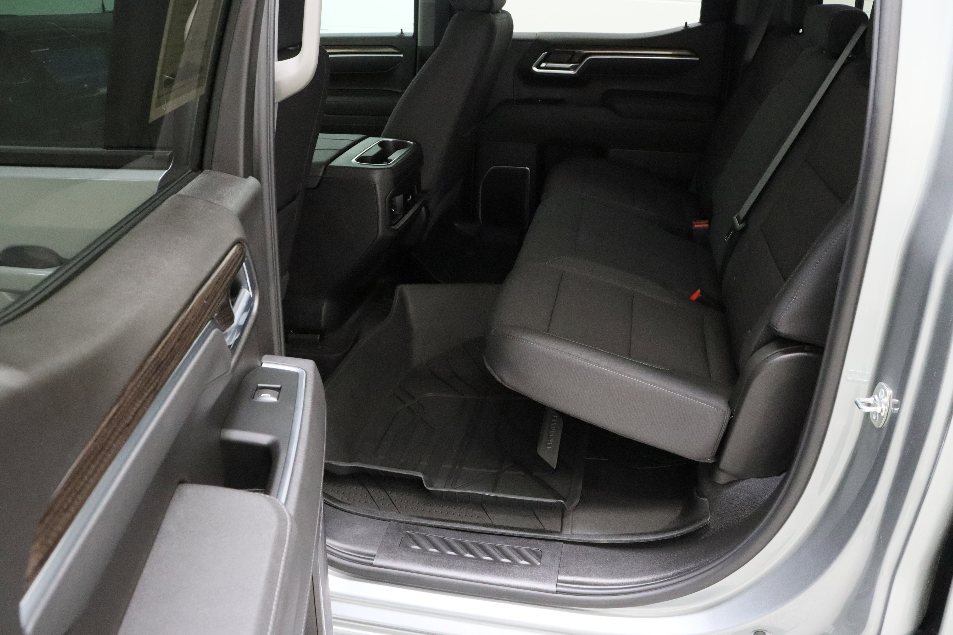 Used 2026 Chevrolet Silverado 1500 LT w/ Texas Edition Plus RWD image 29