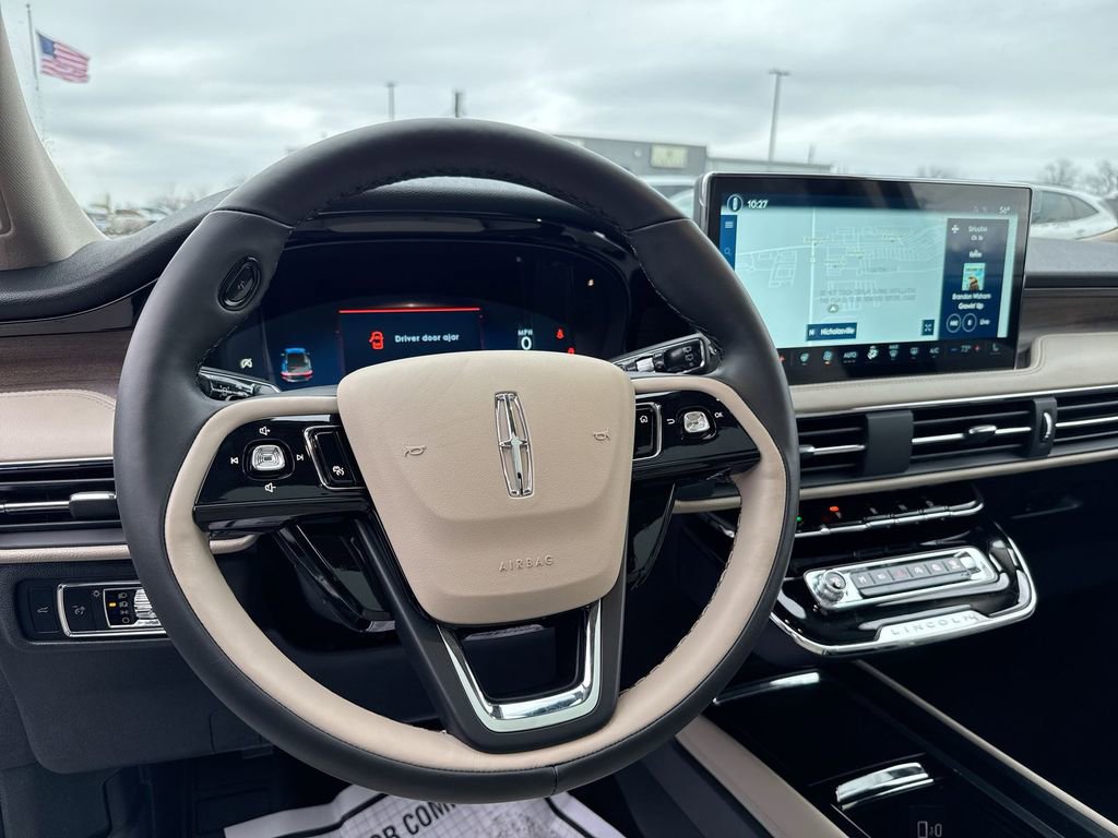 New 2026 Lincoln Corsair Reserve image 21